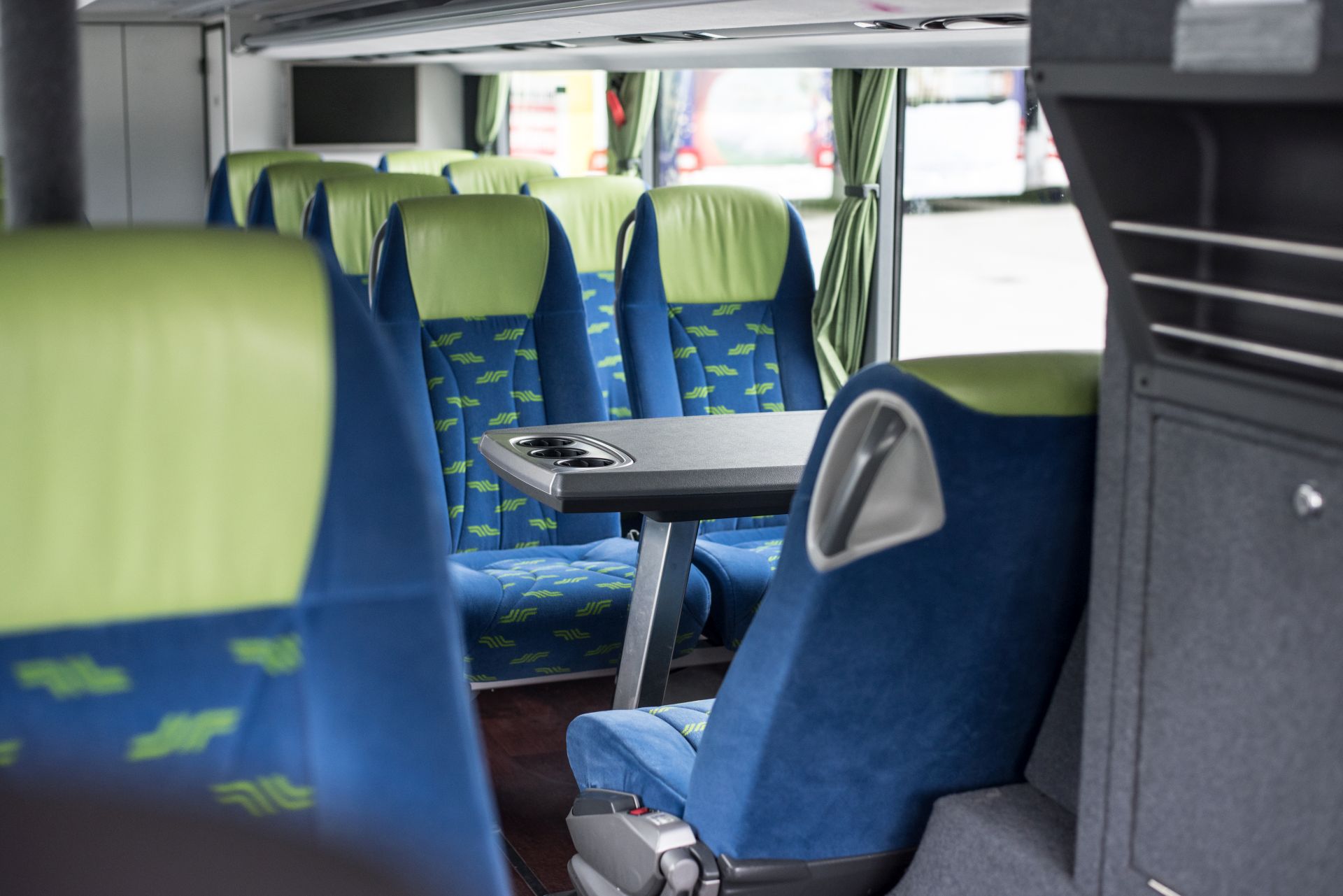 Rent A Bus For Journeys Safe Comfortable Way Of Travelling Albus